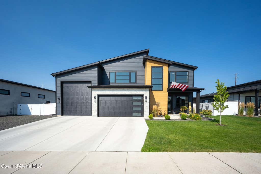 Photo of 12928 Krauss CIR, Rathdrum, ID 83858 (MLS # 26-7810)