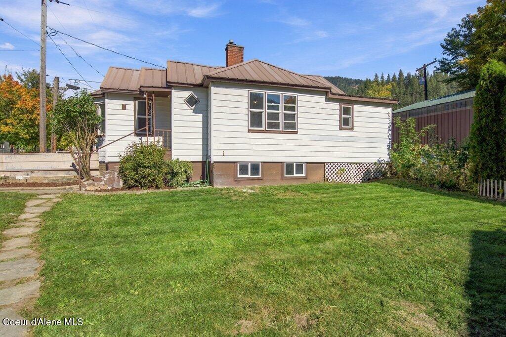 Photo of 104 Western AVE, Silverton, ID 83867 (MLS # 26-9992)