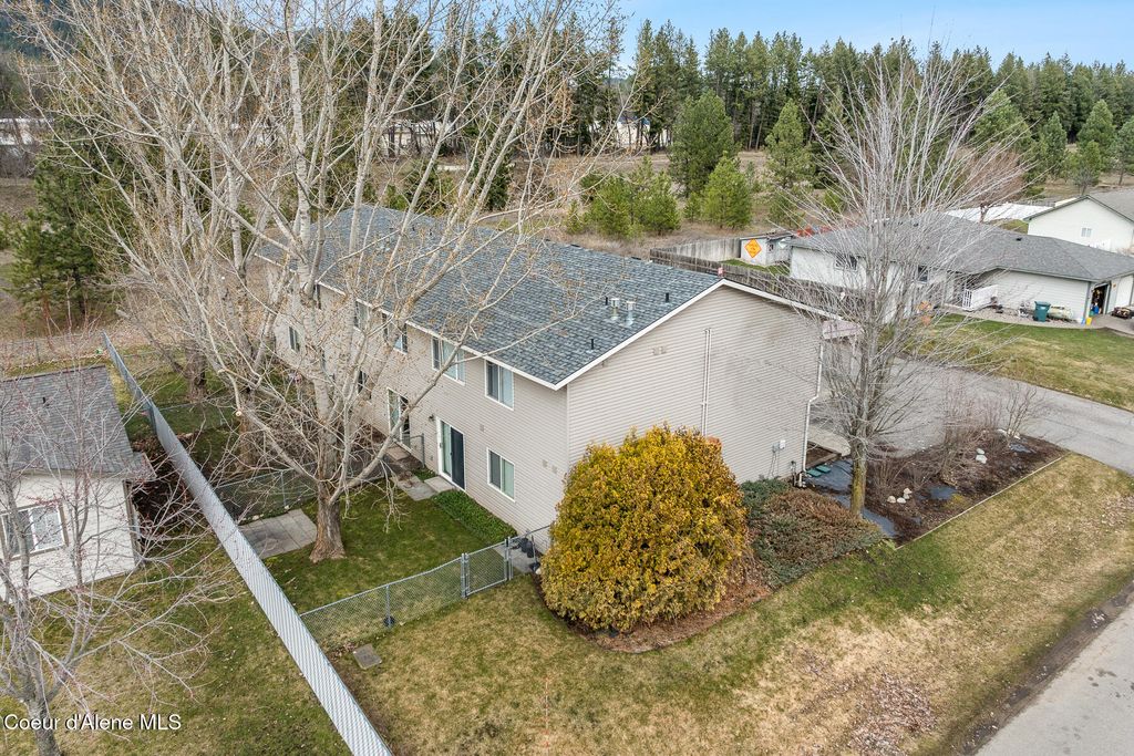 Photo of 7005 Timberline St, Rathdrum, ID 83858 (MLS # 26-2471)