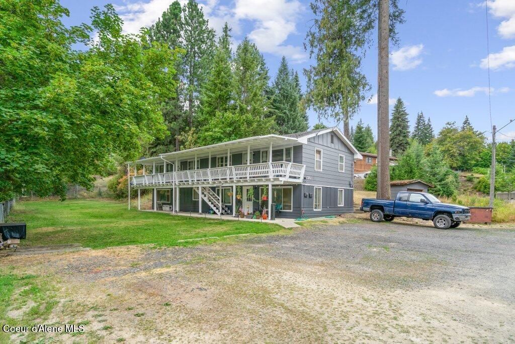 Photo of 1510 Jefferson Ave, St. Maries, ID 83861 (MLS # 25-8522)