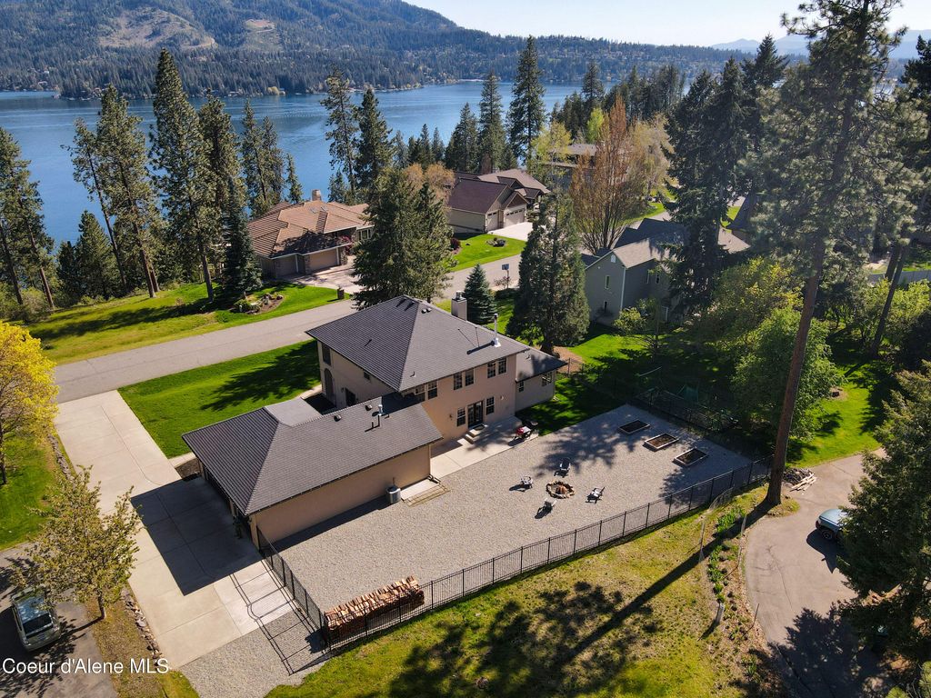 Photo of 4231 Burchell DR, Hayden, ID 83835 (MLS # 26-4423)