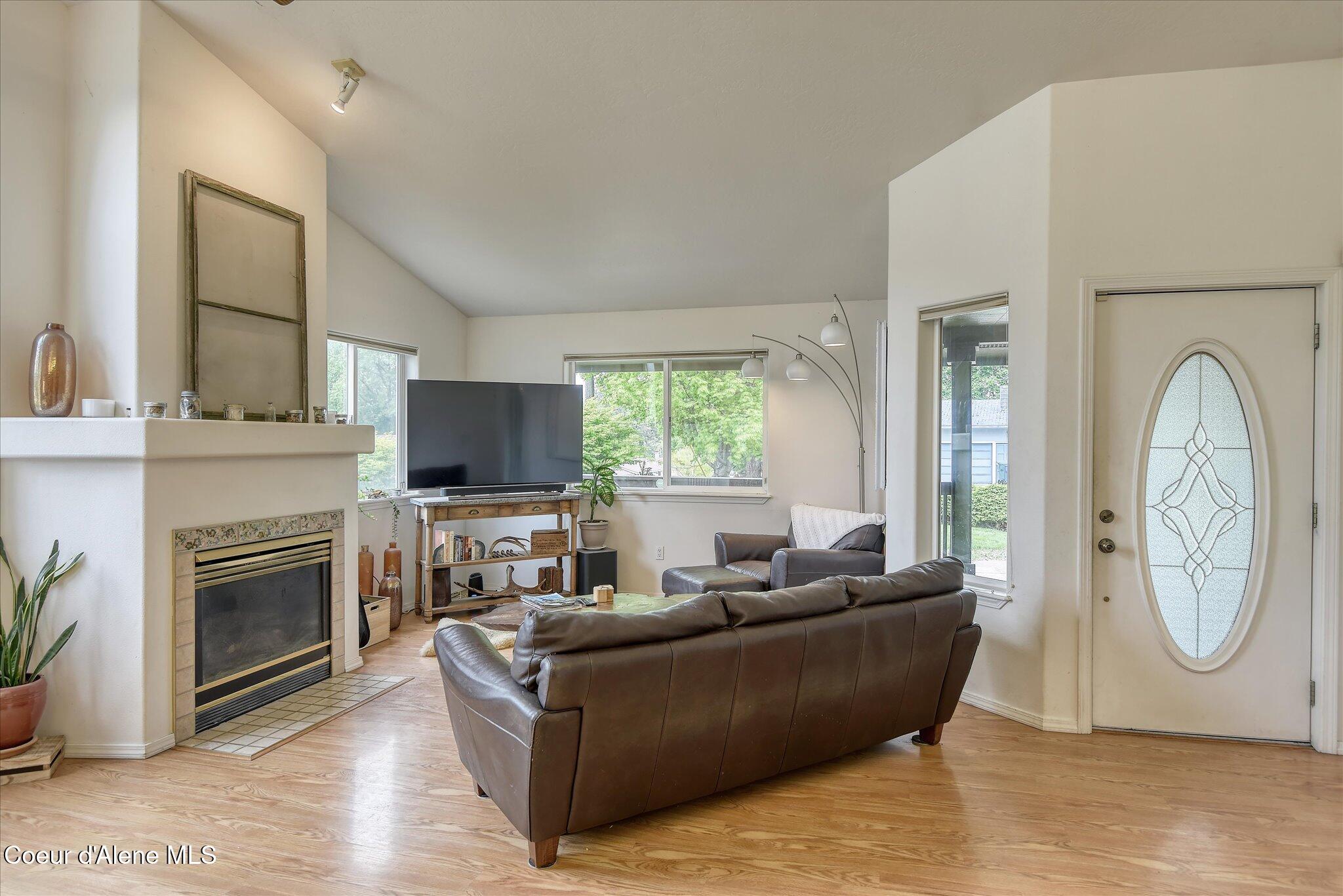 3310 N 17th St, Coeur d'Alene, Alaska image 4