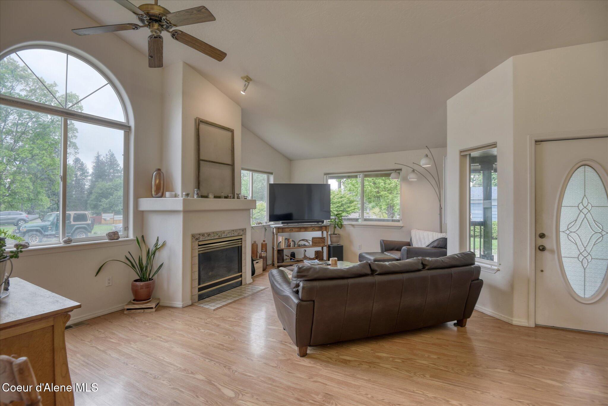 3310 N 17th St, Coeur d'Alene, Alaska image 5