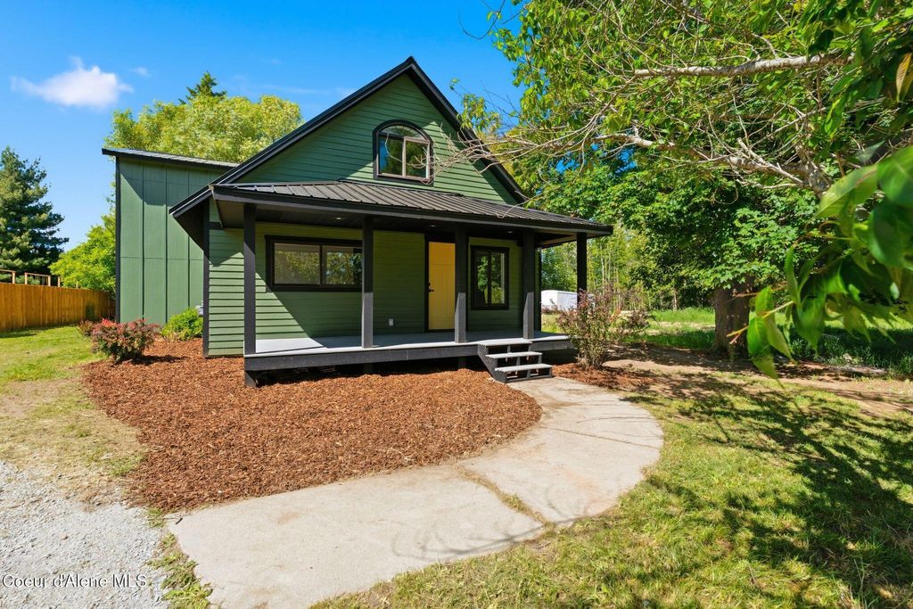 Photo of 407 Third AVE, Kootenai, ID 83840 (MLS # 26-6099)