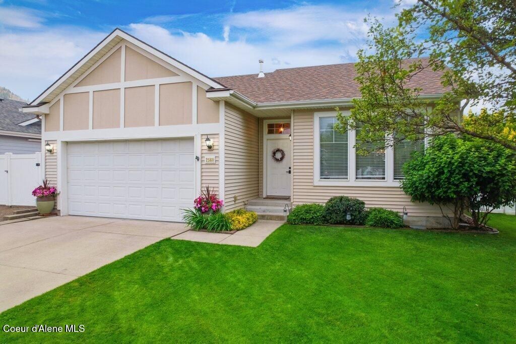Photo of 2560 Elmwood DR, Coeur dAlene, ID 83815 (MLS # 26-6678)