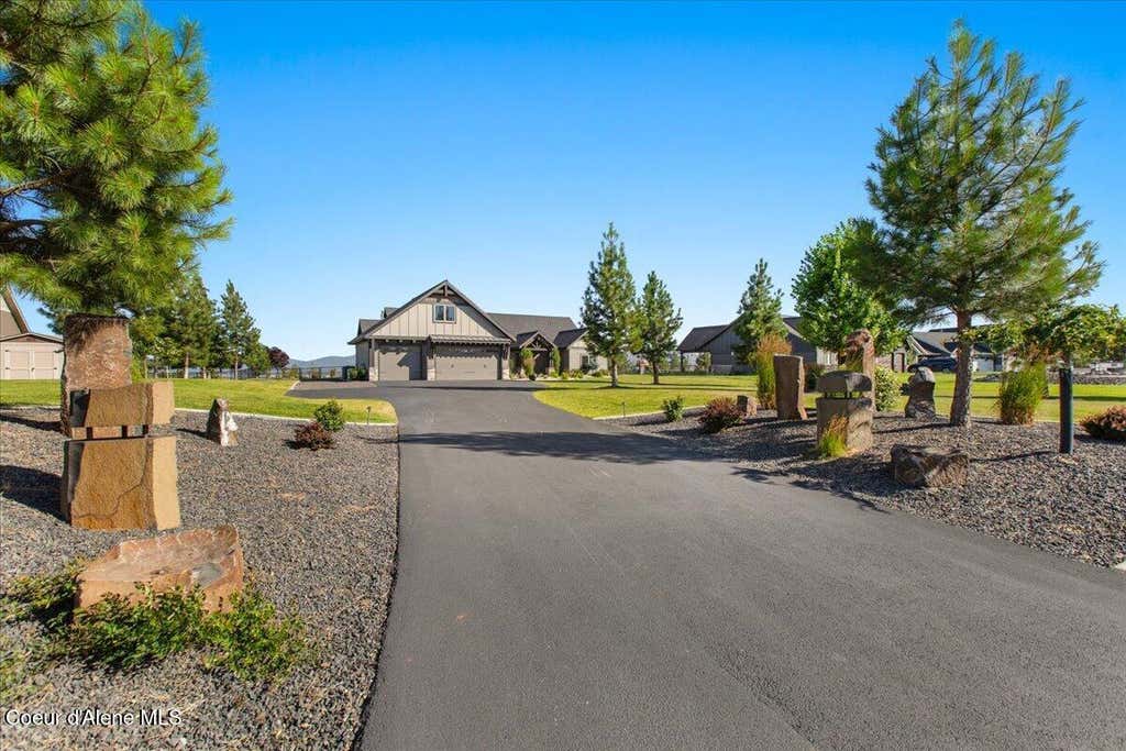 Photo of 18289 Palomar DR, Post Falls, ID 83854 (MLS # 26-7386)