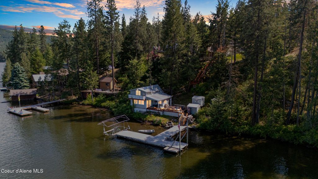 Photo of 10437 Shale CT, Post Falls, ID 83854 (MLS # 26-5620)