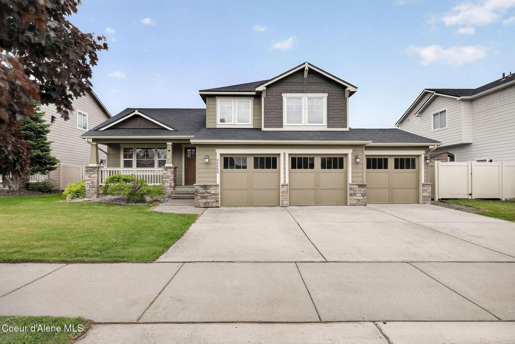 Photo of 24420 Autumn Crossing Crossing, Liberty Lake, WA 99019 (MLS # 26-5106)