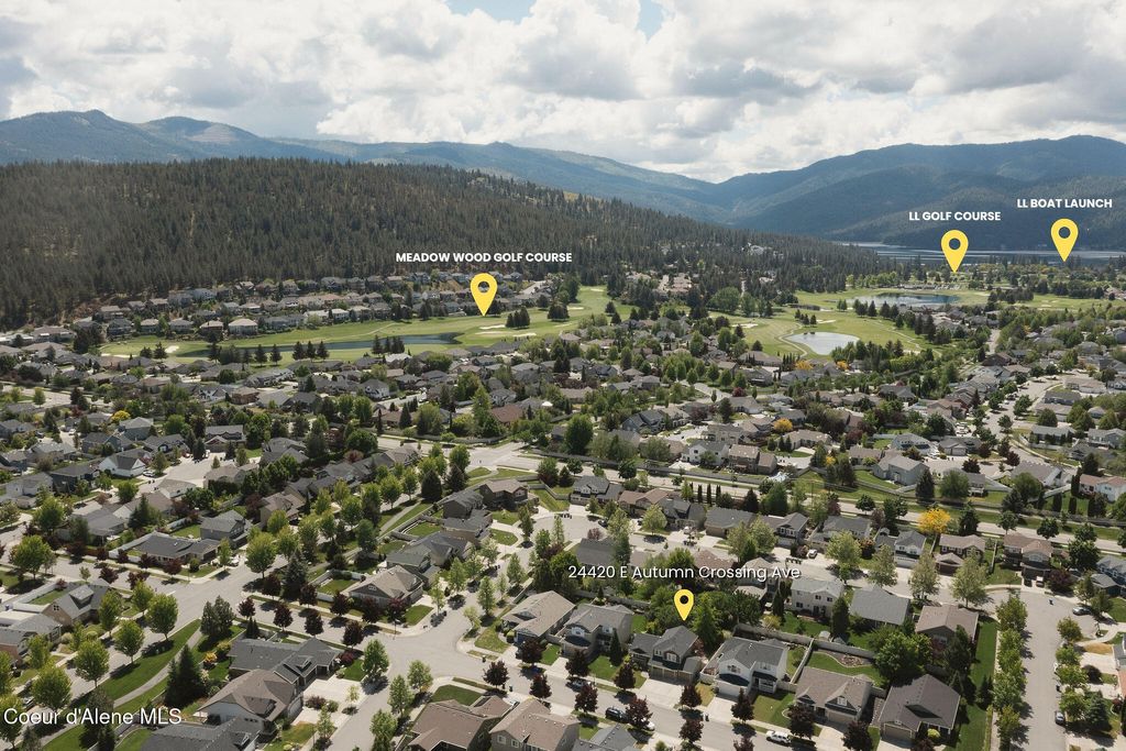 Photo of 24420 Autumn Crossing Crossing, Liberty Lake, WA 99019 (MLS # 26-5106)