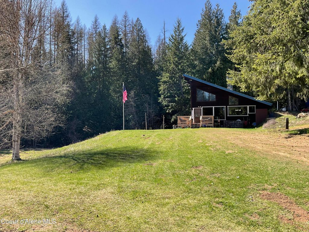 Photo of 90 &amp; 111 Christmas, Naples, ID 83847 (MLS # 26-3987)