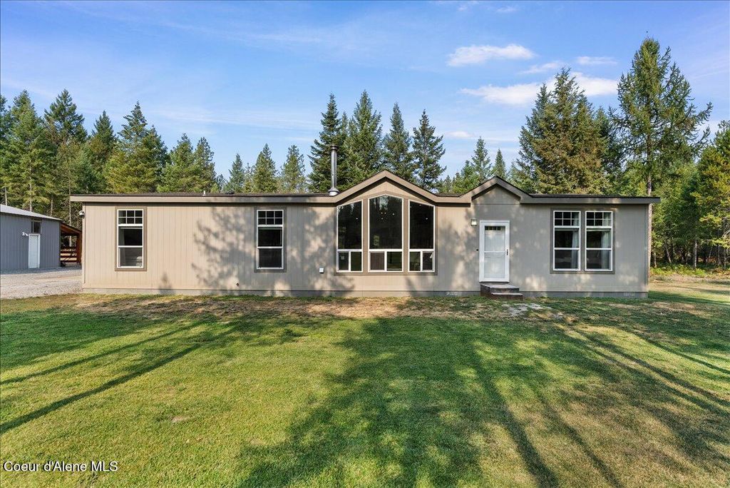 Photo of 86 Payette Dr, Athol, ID 83801 (MLS # 26-3687)