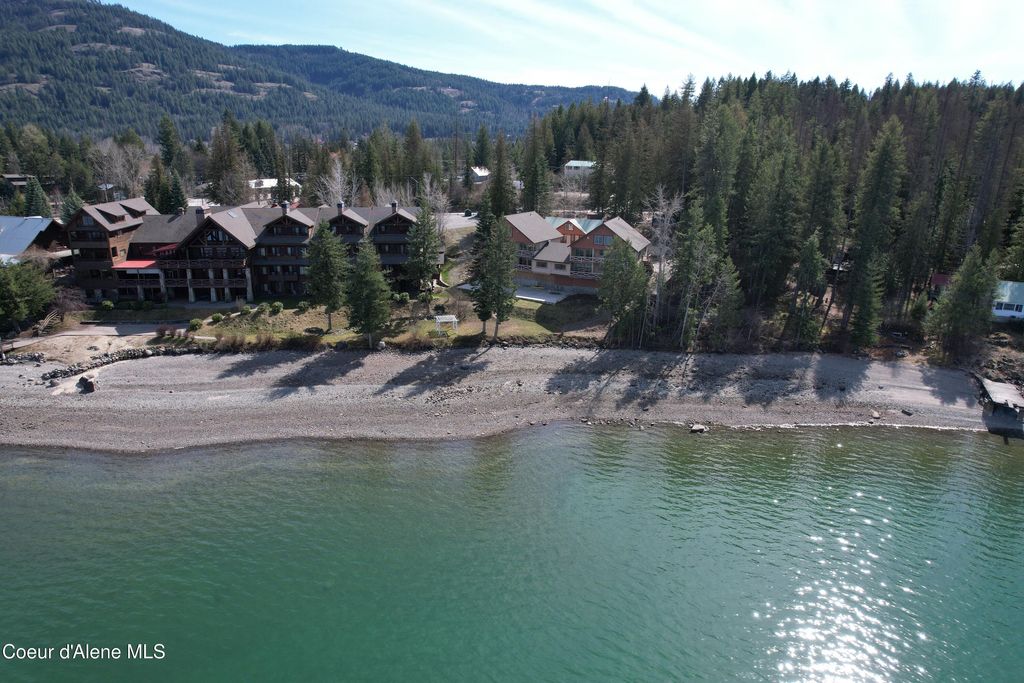 Photo of 45 Waterside Ln, Sagle, ID 83860 (MLS # 26-2852)