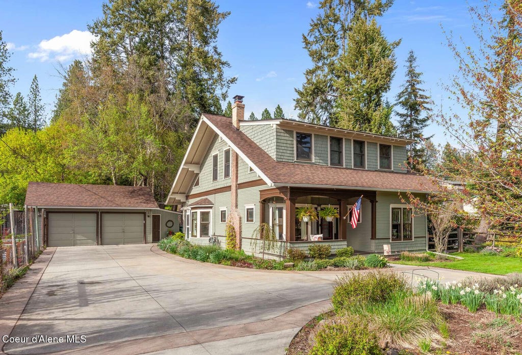 Photo of 1040 23rd St, Coeur dAlene, ID 83814 (MLS # 26-9762)
