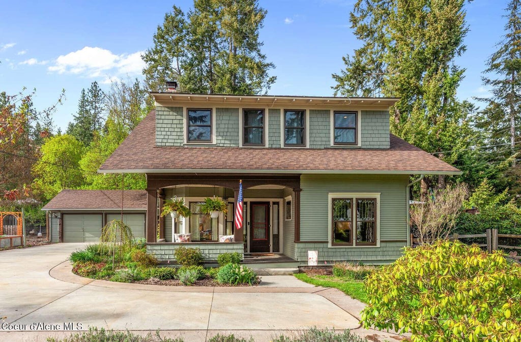 Photo of 1040 23rd St, Coeur dAlene, ID 83814 (MLS # 26-9762)