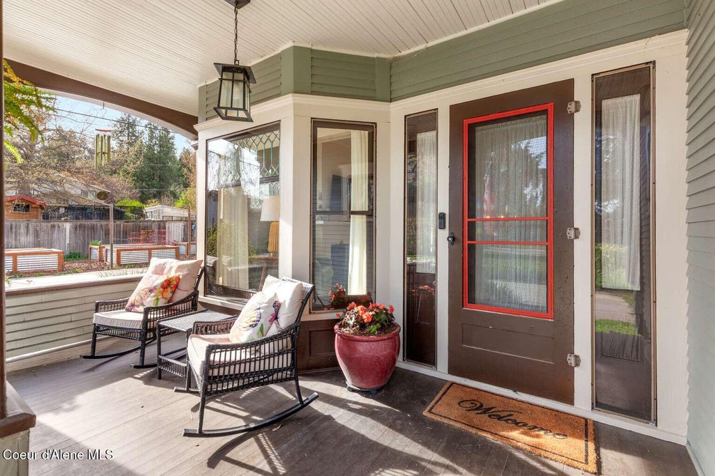 Photo of 1040 23rd St, Coeur dAlene, ID 83814 (MLS # 26-9762)