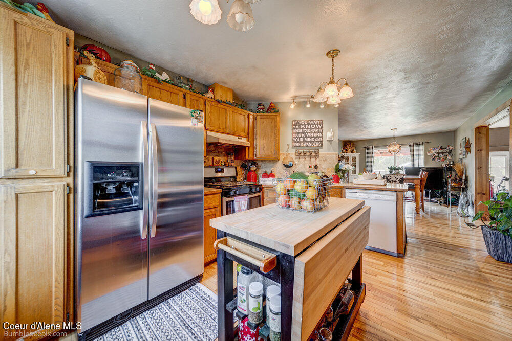 Rathdrum, Idaho 83858, United States, 3 Bedrooms Bedrooms, ,2 BathroomsBathrooms,Residential,Pending,49749