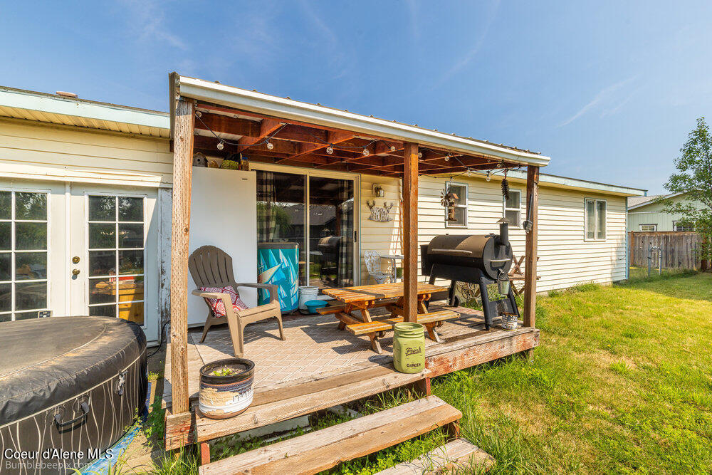 Rathdrum, Idaho 83858, United States, 3 Bedrooms Bedrooms, ,2 BathroomsBathrooms,Residential,Pending,49749