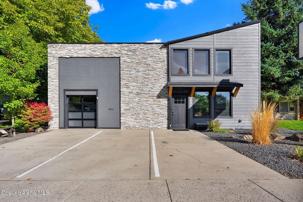 Photo of 1715 Sherman Avenue Avenue, Coeur dAlene, ID 83814 (MLS # 25-1092)