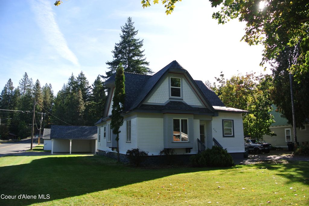 Photo of 904 23RD St, Coeur dAlene, ID 83814 (MLS # 25-10197)