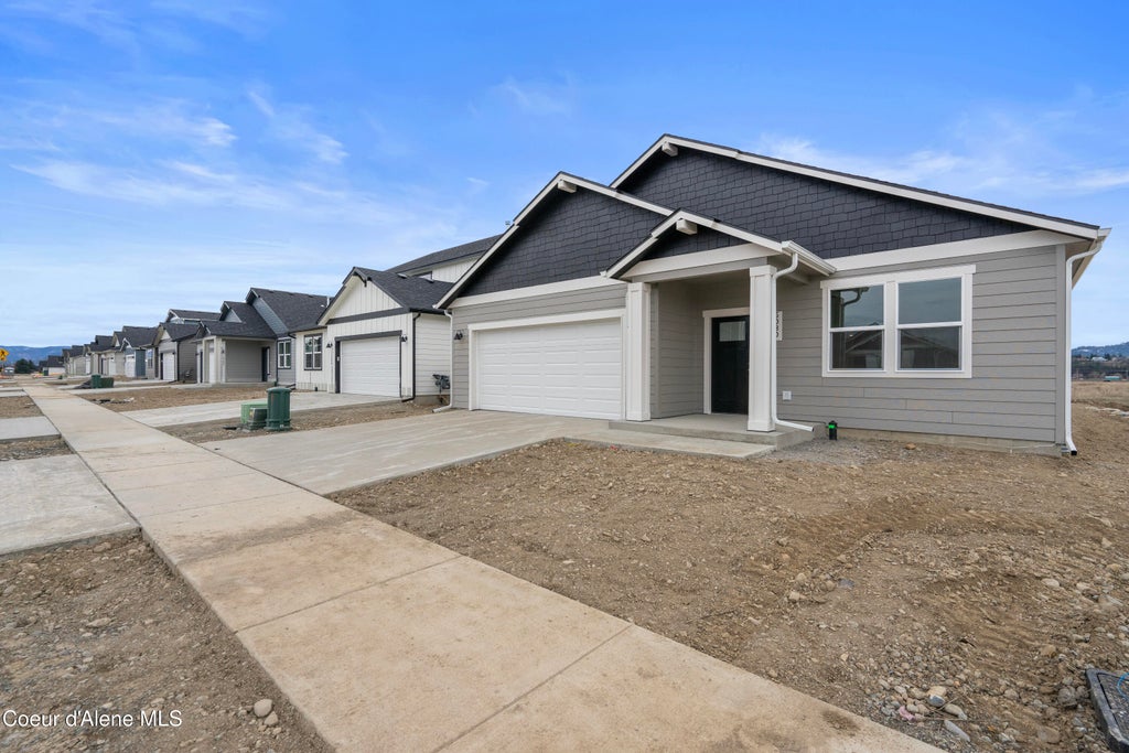 Photo of 2628 Andromeda St, Post Falls, ID 83854 (MLS # 26-8975)