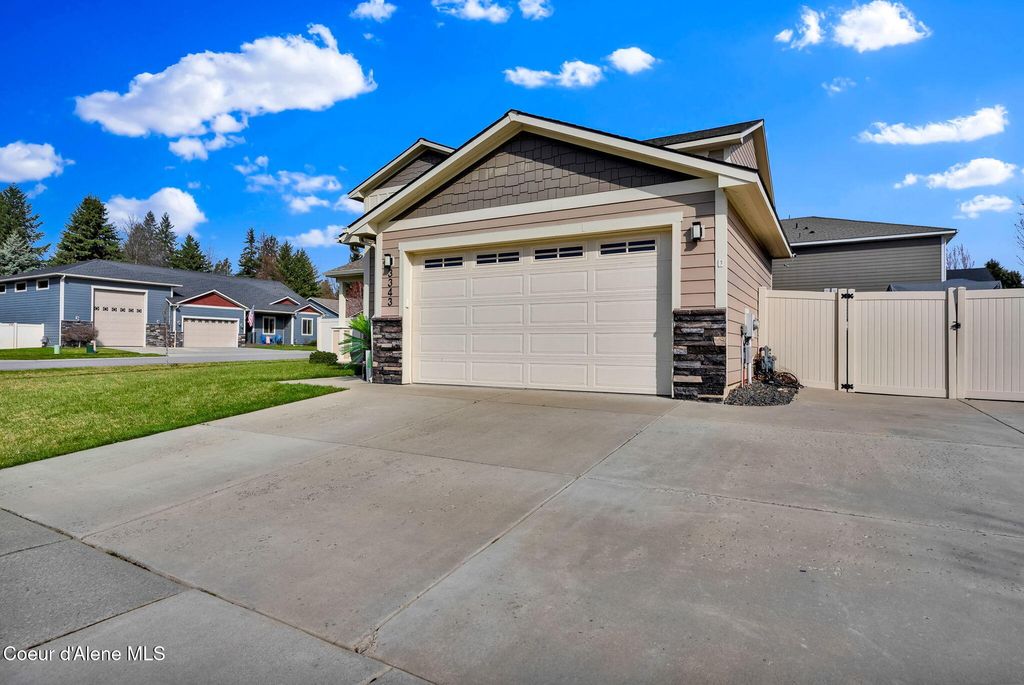 Photo of 3343 Apricot Rd, Coeur dAlene, ID 83815 (MLS # 26-2913)