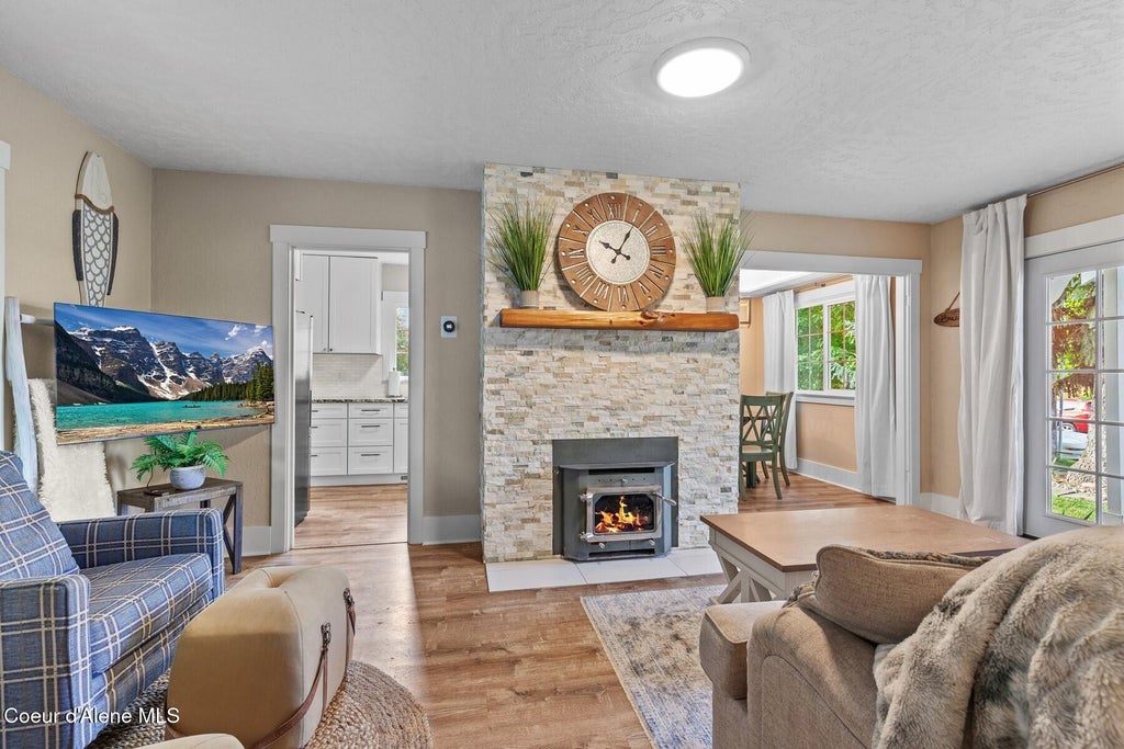 Photo of 416 11th St, Coeur dAlene, ID 83814 (MLS # 26-10069)
