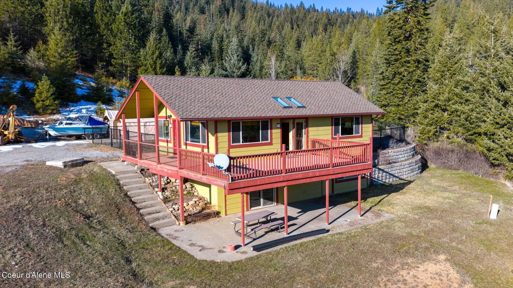 Photo of 1703 High Ranch Ranch, Coeur dAlene, ID 83814 (MLS # 26-829)