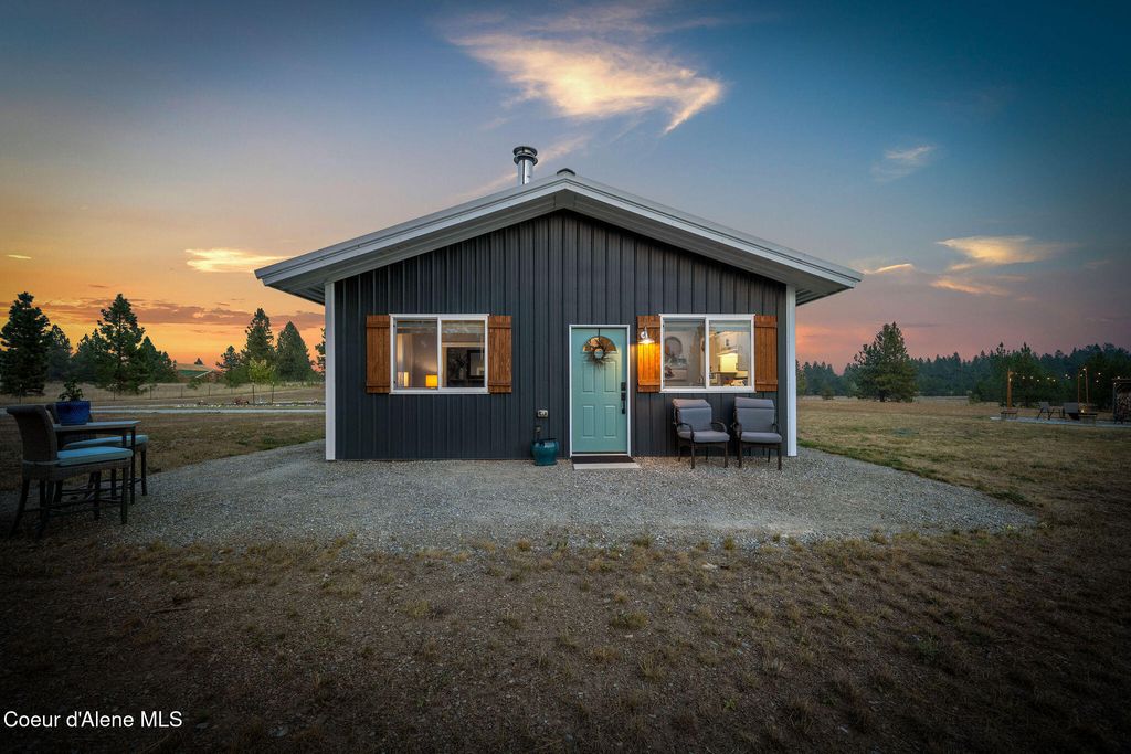 Photo of 33172 Arden Ln, Athol, ID 83801 (MLS # 26-2466)