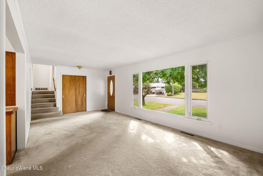 Photo of 1202 Birch ST, Sandpoint, ID 83864 (MLS # 26-9464)
