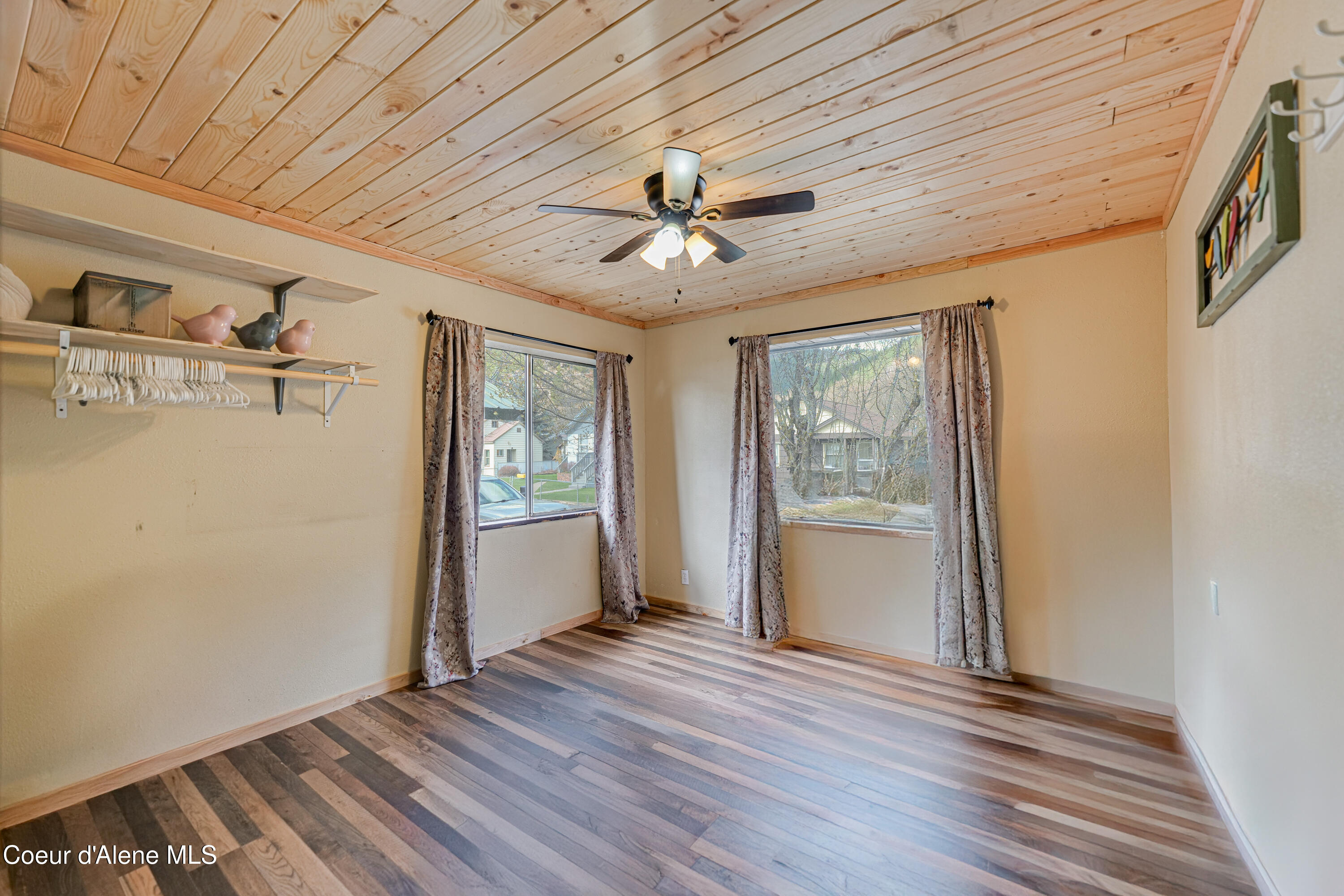 111 W Elder Ave, Kellogg, Texas image 10