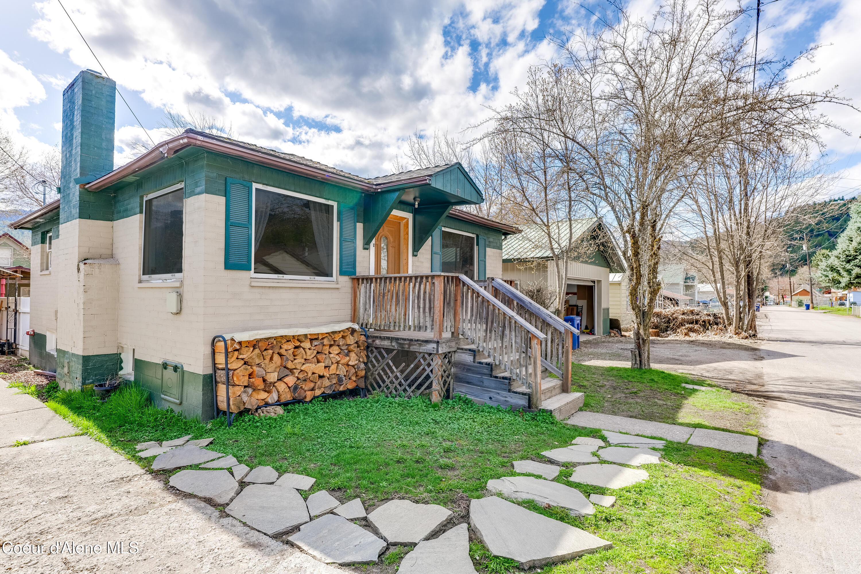 111 W Elder Ave, Kellogg, Texas image 4