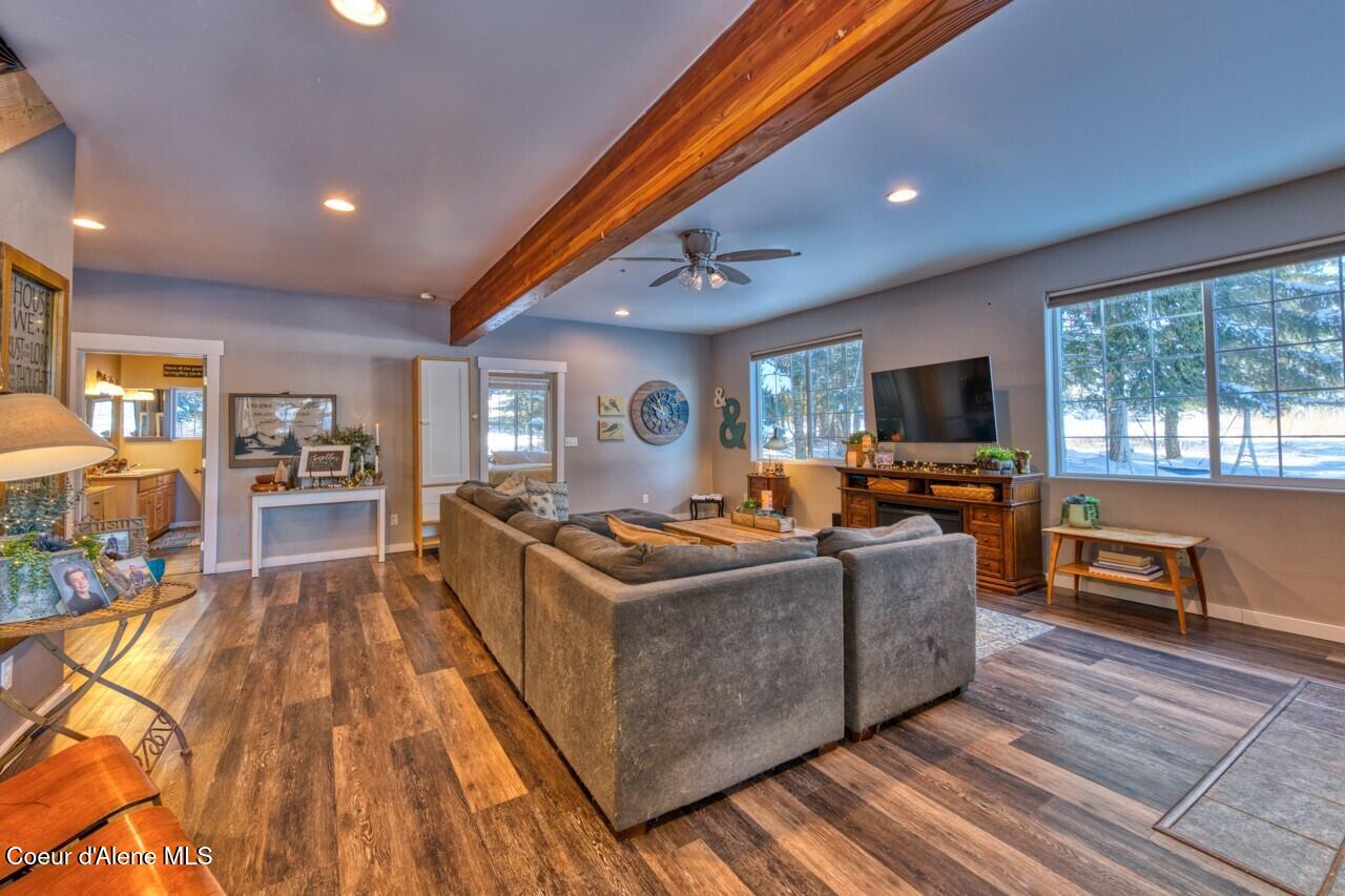 348 Kootenai Trail, Naples, Pennsylvania image 7