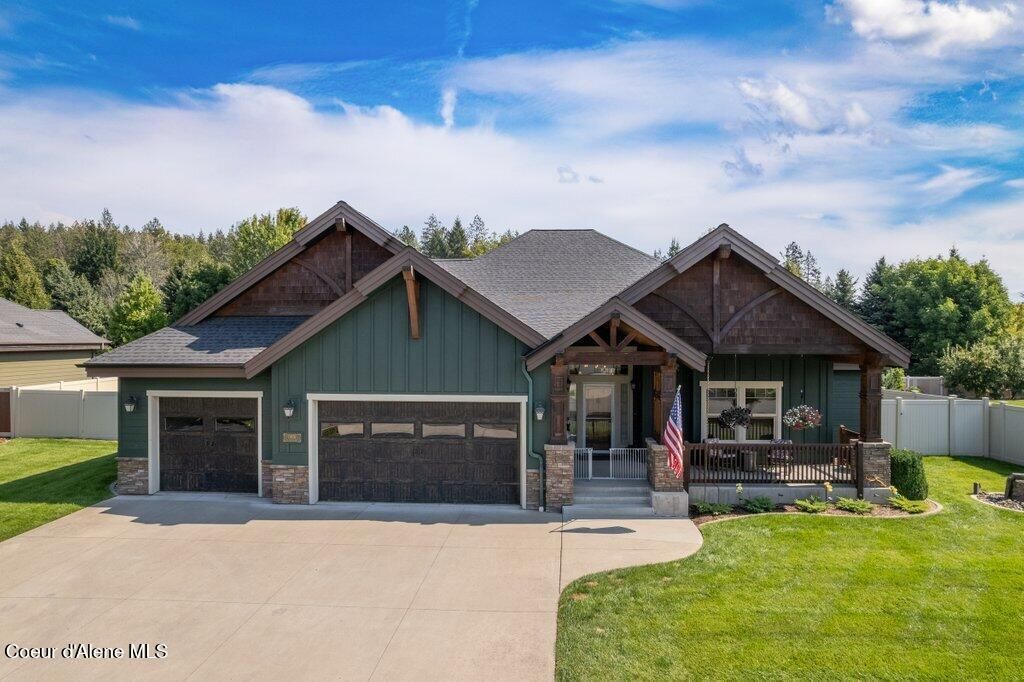 Photo of 11074 Cattle Dr, Hayden, ID 83835 (MLS # 25-9355)