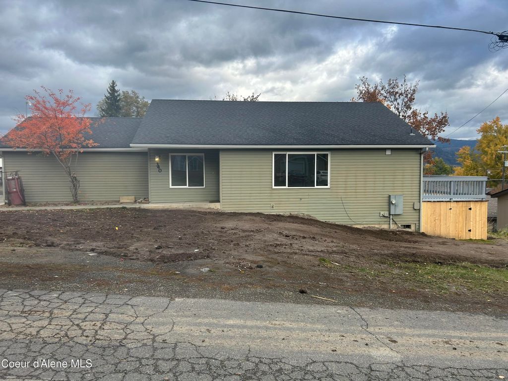 Photo of 340 3rd St, St. Maries, ID 83861 (MLS # 25-10523)