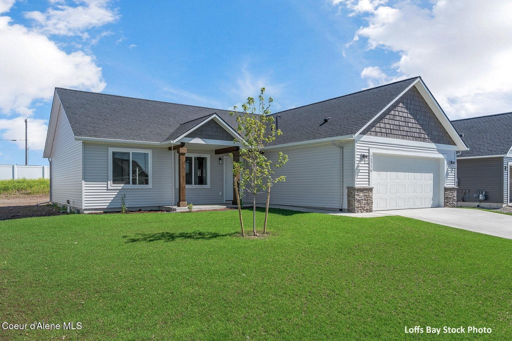 Photo of 11878 ENTWISTLE Way, Rathdrum, ID 83858 (MLS # 26-4923)