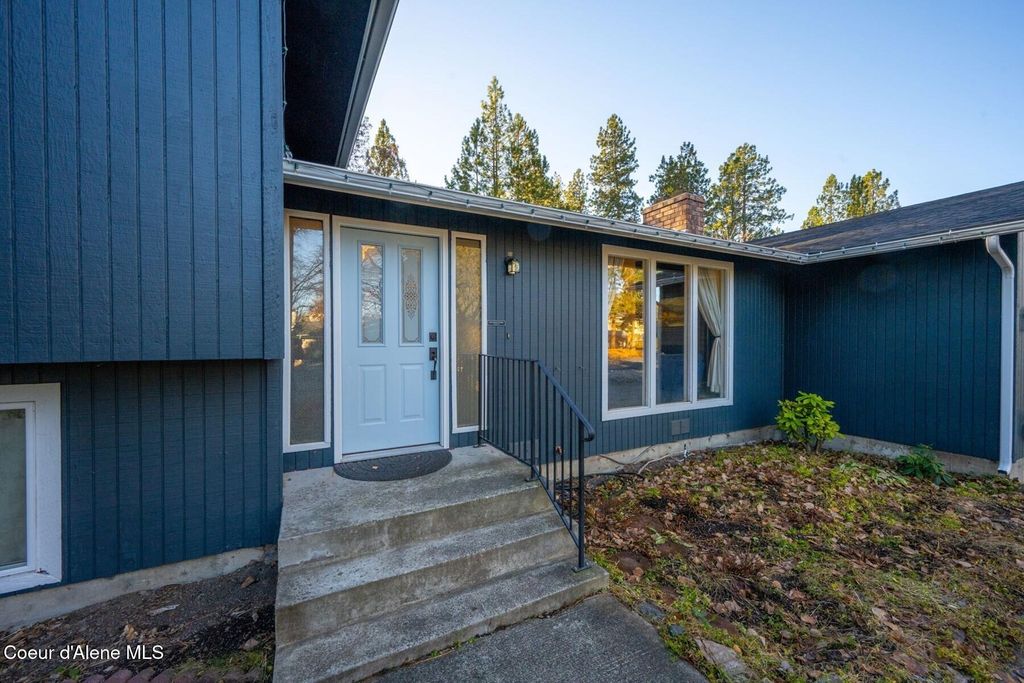 Photo of 1638 Havichur Loop, Post Falls, ID 83854 (MLS # 26-555)