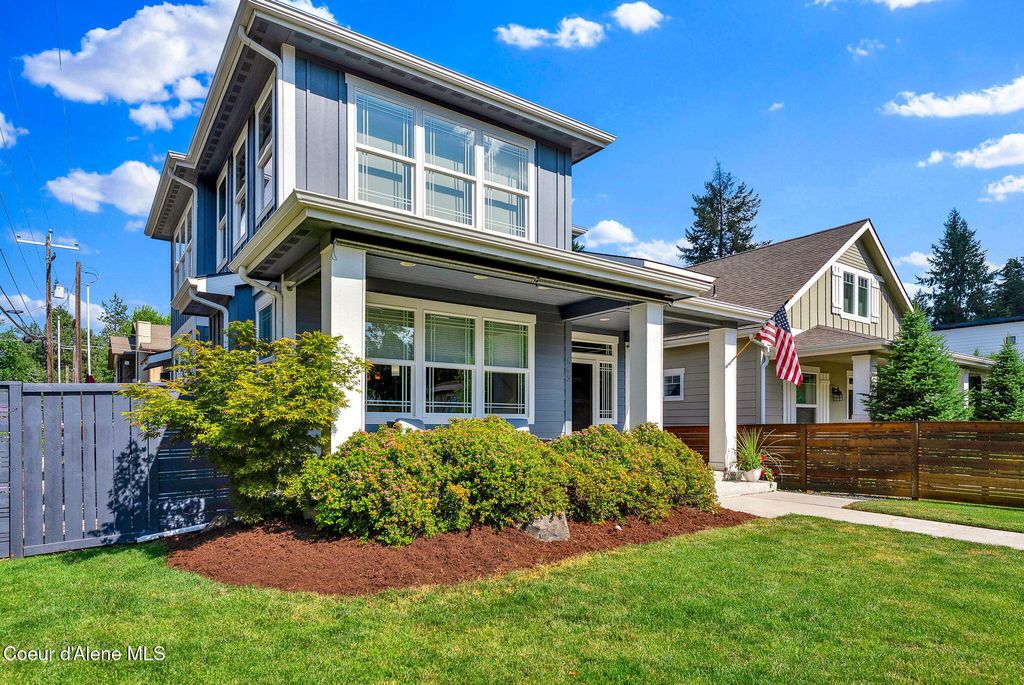 Photo of 502 18TH St, Coeur dAlene, ID 83814 (MLS # 26-2264)