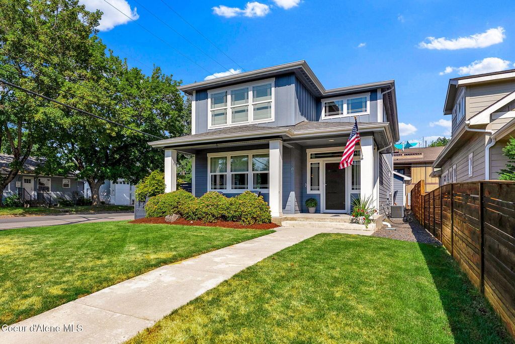 Photo of 502 18TH St, Coeur dAlene, ID 83814 (MLS # 26-2264)