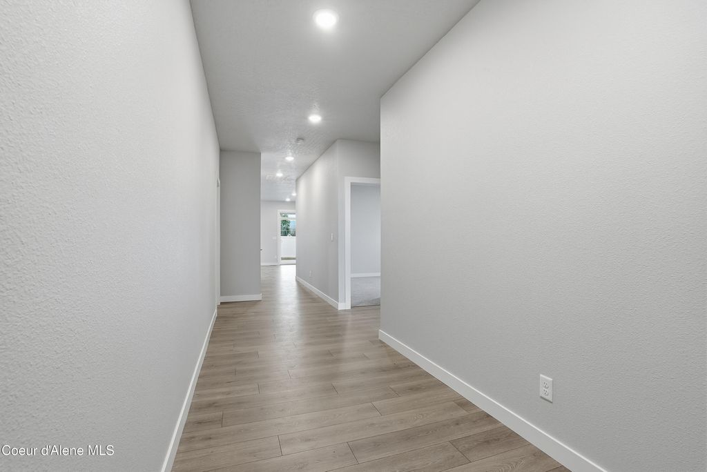 Photo of 6999 Coeur Terre Blvd, Coeur dAlene, ID 83815 (MLS # 26-1341)