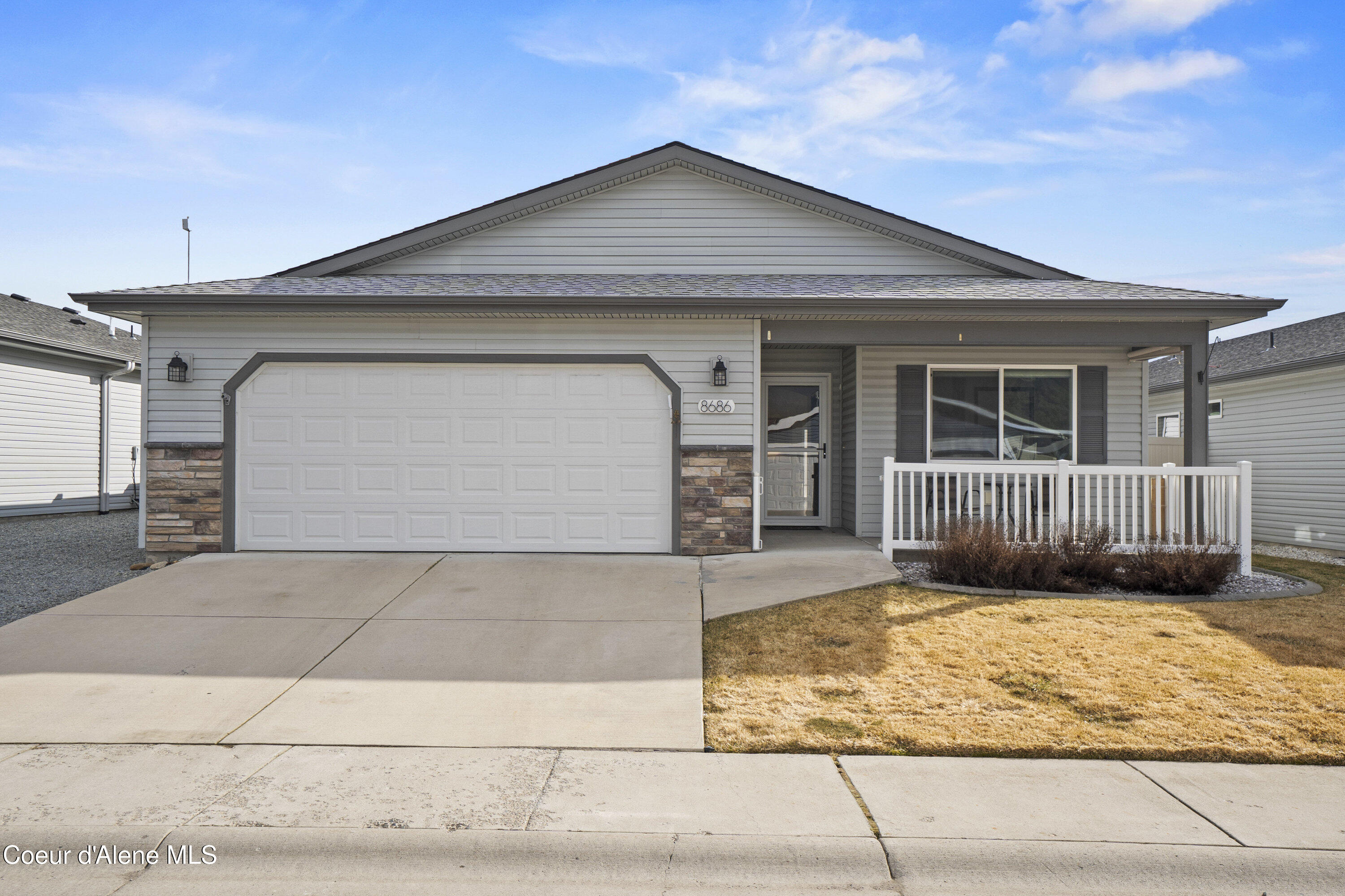 8686 W Grand Teton St, Rathdrum, Idaho image 1