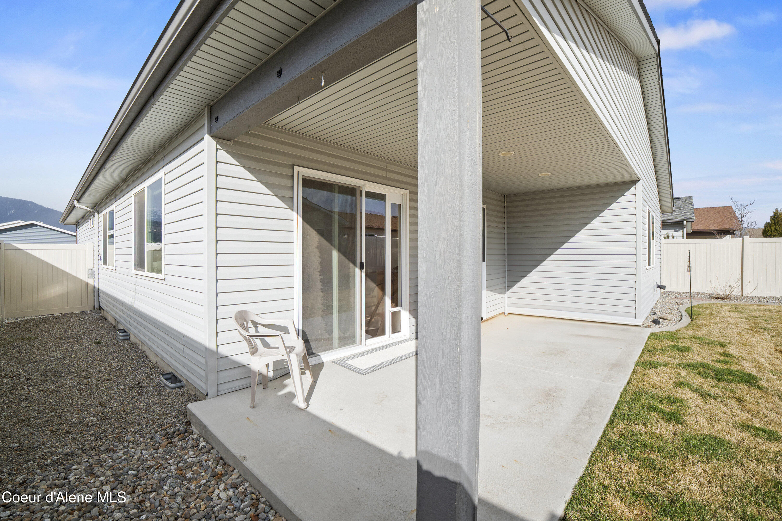 8686 W Grand Teton St, Rathdrum, Idaho image 24