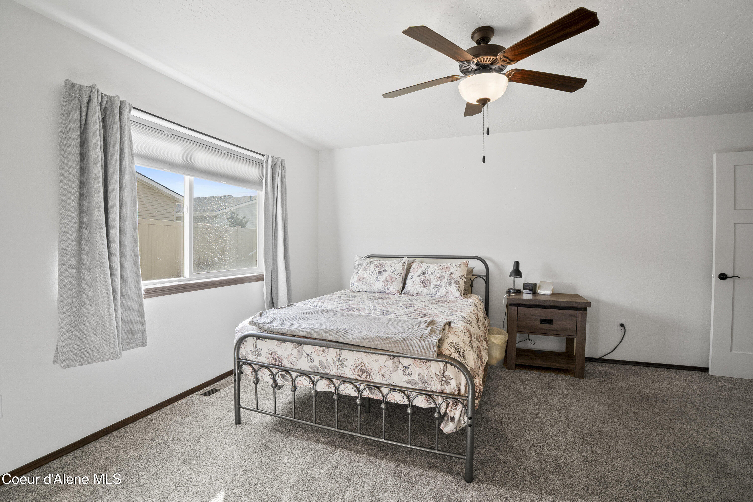 8686 W Grand Teton St, Rathdrum, Idaho image 19