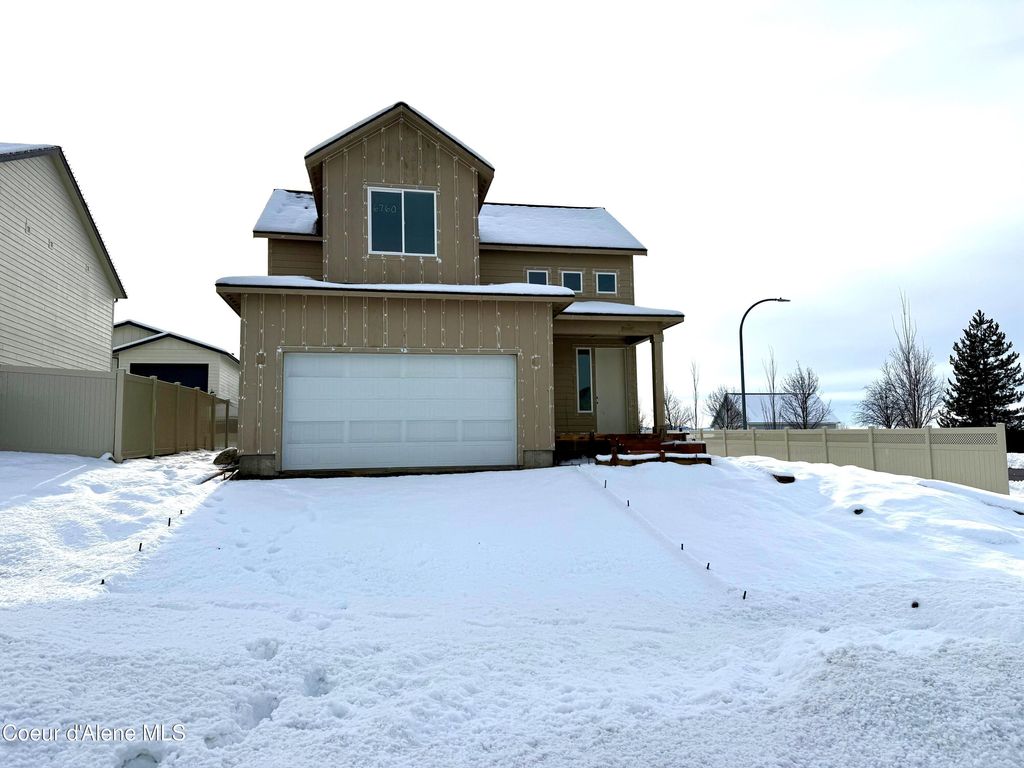 Photo of 6760 Portrush Dr, Rathdrum, ID 83858 (MLS # 26-398)