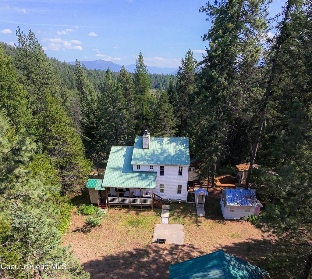 Photo of 631 Wolverine Rd, Moyie Springs, ID 83845 (MLS # 25-7942)