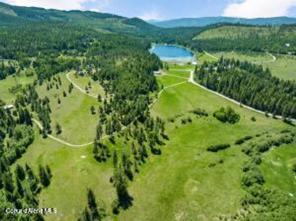 Photo of 2902 Jewel Lake Lots 3&amp;4 Rd, Sagle, ID 83860 (MLS # 26-2685)