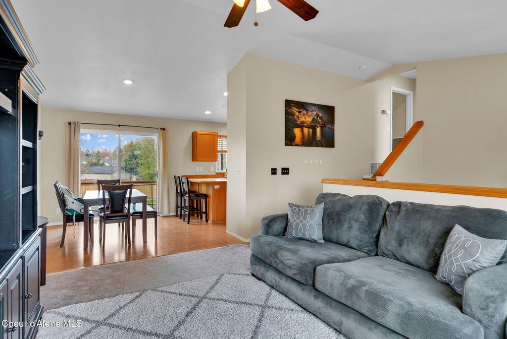 Photo of 1937 HAMPSON Ave, Coeur dAlene, ID 83815 (MLS # 25-11383)