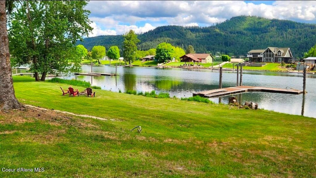 Photo of 874 Cottonwood DR, St. Maries, ID 83861 (MLS # 26-4944)
