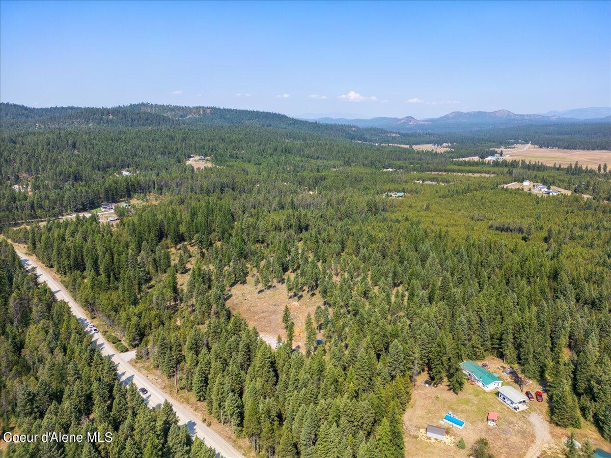 311 Bigfoot Rd, Newport, Washington image 3