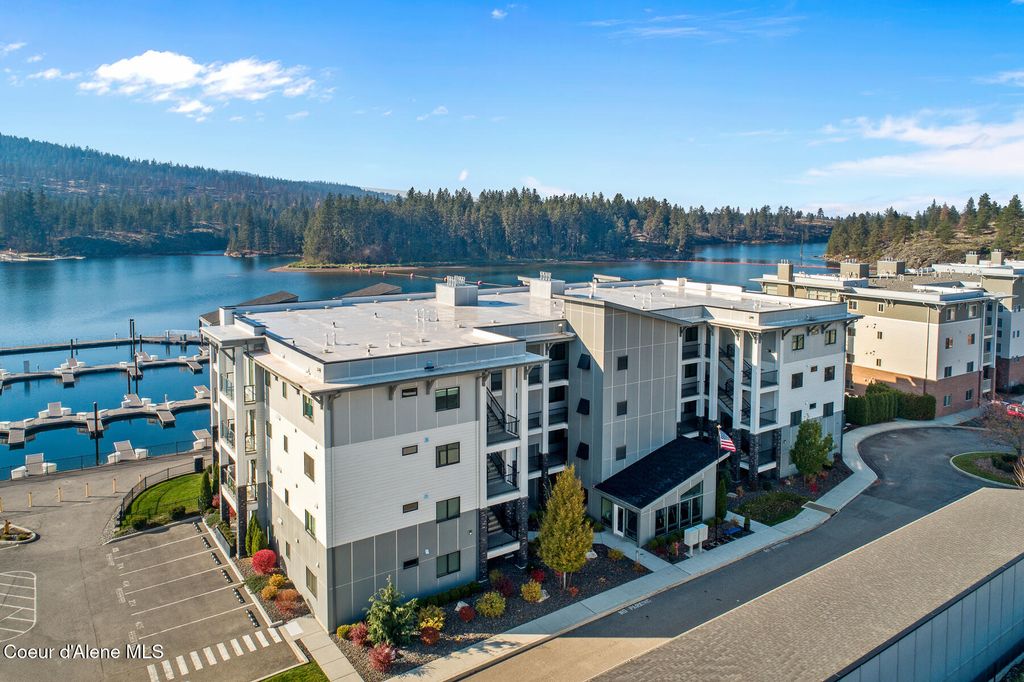 Photo of 447 Waterside Dr #APT 305, Post Falls, ID 83854 (MLS # 26-3672)