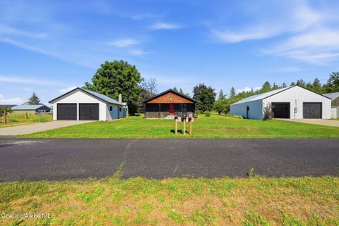 Homes For Sale - 228 Arcadia Ave<br/> Deer Park, WA 99006